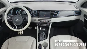 Kia Niro, 2017 — миниатюра 10