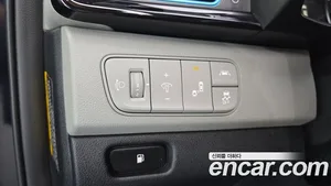 Kia Niro, 2017 — миниатюра 20