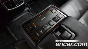 Lexus ES, 2017 — миниатюра 19