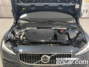 Volvo V60, 2024 — миниатюра 6