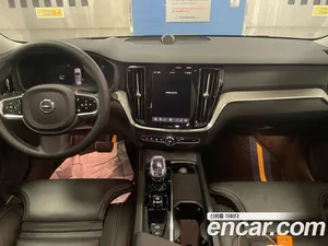 Volvo V60, 2024 — миниатюра 7