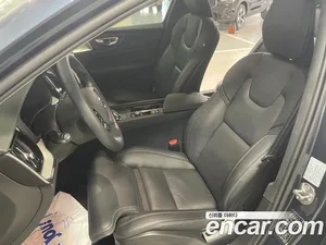 Volvo V60, 2024 — миниатюра 10