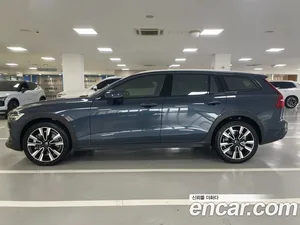 Volvo V60, 2024 — миниатюра 12
