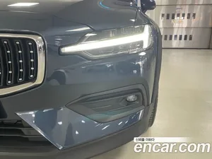 Volvo V60, 2024 — миниатюра 15
