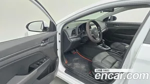 Hyundai Avante, 2017 — миниатюра 10