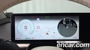 Genesis GV60, 2023 — миниатюра 8