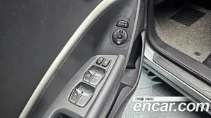 Hyundai Santa Fe, 2017 — миниатюра 23