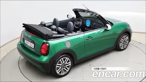Mini Cooper Convertible, 2025 — миниатюра 2