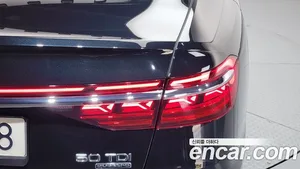 Audi A8, 2023 — миниатюра 9