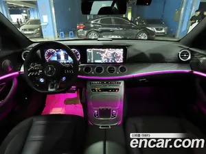 Mercedes-Benz E-Class, 2023 — миниатюра 5