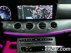 Mercedes-Benz E-Class, 2023 — миниатюра 10