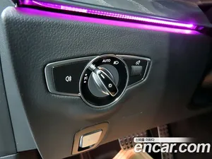 Mercedes-Benz E-Class, 2023 — миниатюра 14