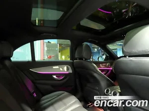 Mercedes-Benz E-Class, 2023 — миниатюра 15