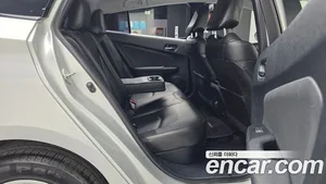 Toyota Prius, 2017 — миниатюра 12