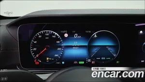 Mercedes-Benz E-Class, 2021 — миниатюра 11