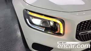 Mercedes-Benz GLB-Class, 2021 — миниатюра 8