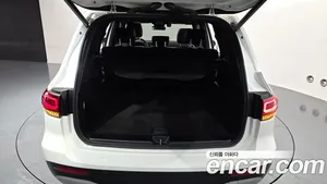 Mercedes-Benz GLB-Class, 2021 — миниатюра 33