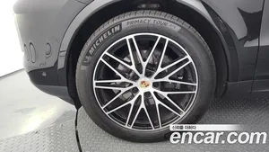 Porsche Cayenne, 2025 — миниатюра 5
