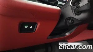 Porsche Cayenne, 2025 — миниатюра 30
