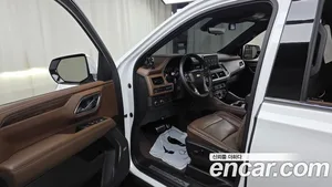 Chevrolet Surburban, 2021 — миниатюра 13