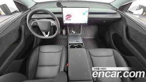 Tesla Model Y, 2025 — миниатюра 10