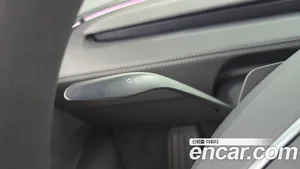 Tesla Model Y, 2025 — миниатюра 30