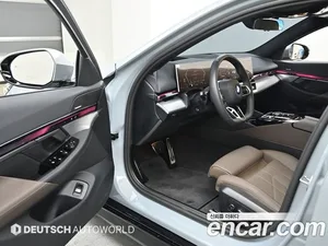 BMW 5-Series, 2026 — миниатюра 13