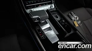 Audi A8, 2023 — миниатюра 12