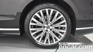 Audi A8, 2023 — миниатюра 7