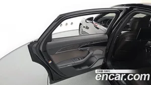 Audi A8, 2023 — миниатюра 15