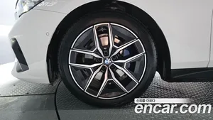 BMW 5-Series, 2025 — миниатюра 4