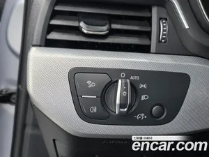 Audi A4, 2023 — миниатюра 13