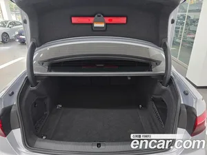 Audi A4, 2023 — миниатюра 18