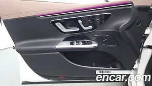 Mercedes-Benz EQE, 2023 — миниатюра 14