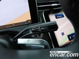 Mercedes-Benz E-Class, 2025 — миниатюра 11