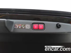 Mercedes-Benz E-Class, 2025 — миниатюра 18
