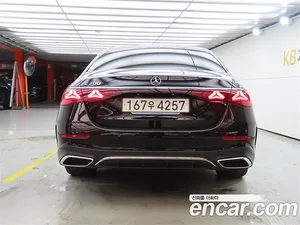 Mercedes-Benz E-Class, 2025 — миниатюра 3