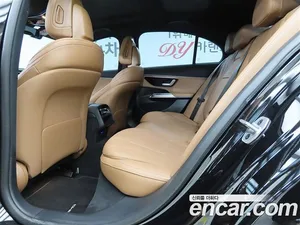 Mercedes-Benz E-Class, 2025 — миниатюра 6