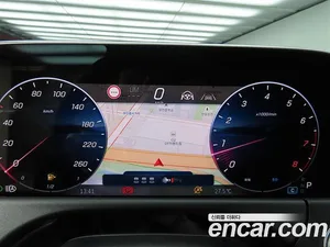 Mercedes-Benz E-Class, 2025 — миниатюра 10