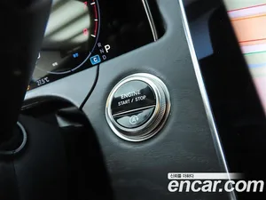 Mercedes-Benz E-Class, 2025 — миниатюра 12