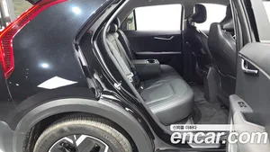 Kia Niro, 2023 — миниатюра 17