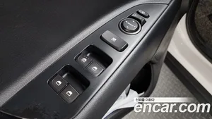 Kia Stonic, 2018 — миниатюра 22