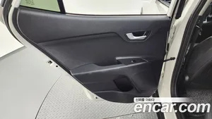 Kia Stonic, 2018 — миниатюра 15