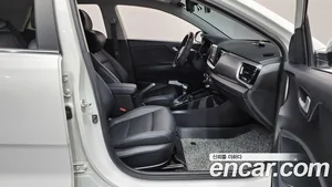 Kia Stonic, 2018 — миниатюра 16