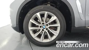 BMW X6, 2017 — миниатюра 5