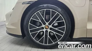 Porsche Taycan, 2023 — миниатюра 4