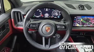 Porsche Cayenne, 2025 — миниатюра 18