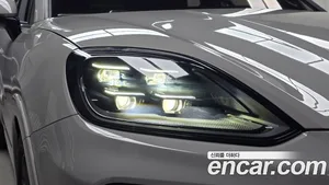Porsche Cayenne, 2025 — миниатюра 8