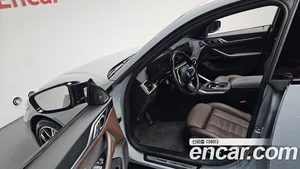 BMW i4, 2023 — миниатюра 12
