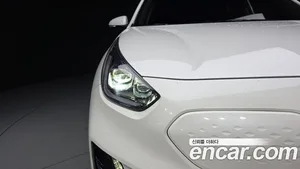 Kia Niro, 2019 — миниатюра 8